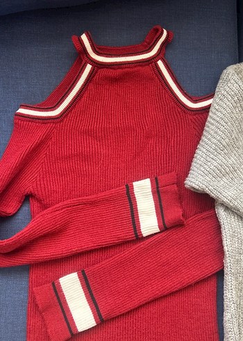 Kırmızı ve gri kazak - Görsel 2