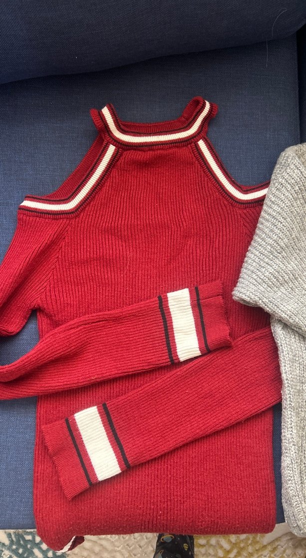 Kırmızı ve gri kazak - Görsel 2