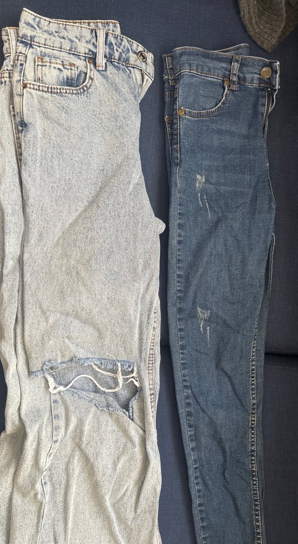 Açık mavi bol ve koyu mavi dar pantolon - Görsel 3