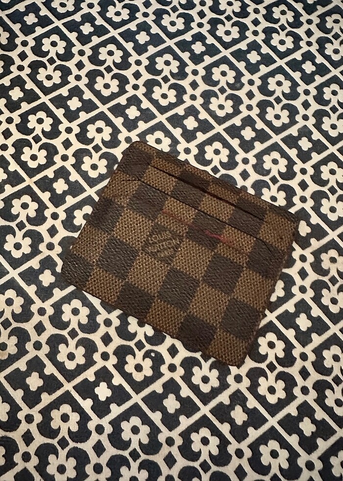 Kadın kartlık - Görsel 2