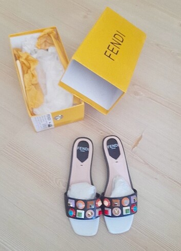 Fendi 38