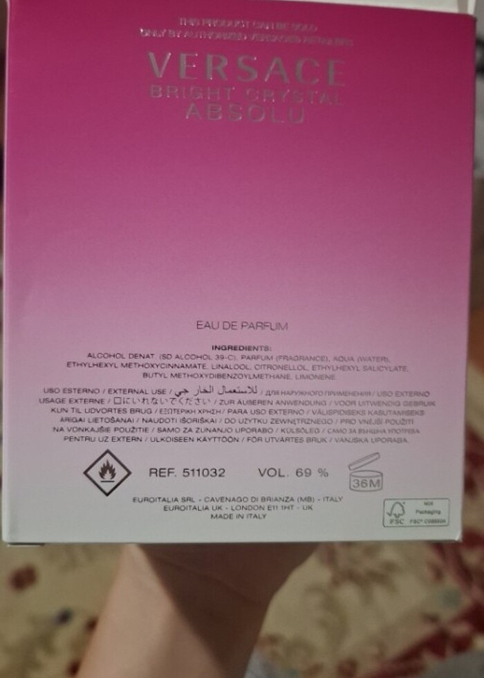 Versace Bright Crystal Absolu 90 ml Büyük Boy Parfüm - Görsel 5