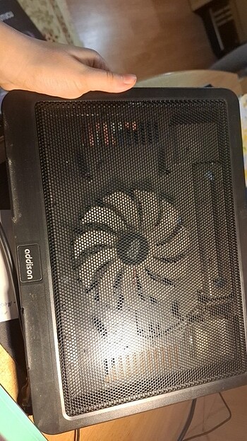 Addison Laptop Yükseltici ve Soğutucu