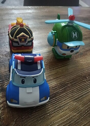  Beden Robocar poli robot arabalari