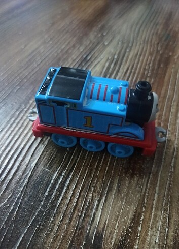  Thomas tren
