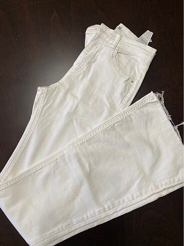 Pull&bear beyaz ispanyol paca pantolon