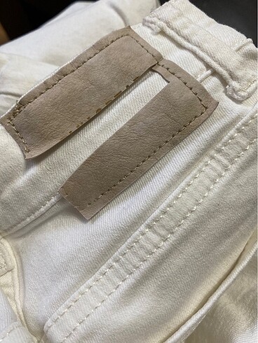 34 Beden Pull&bear beyaz ispanyol paca pantolon