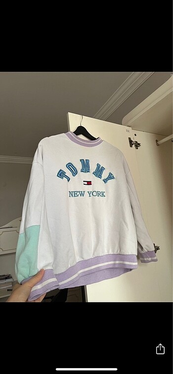Renkli sweatshirt