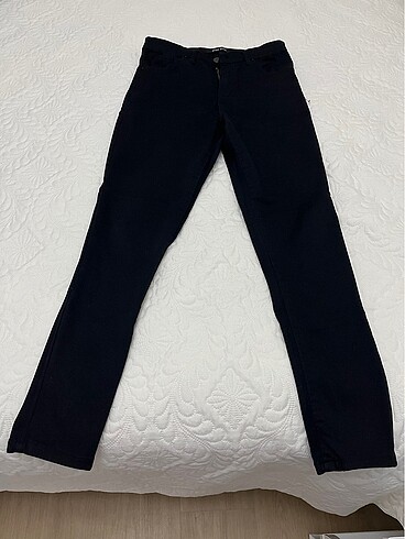 Siyah pantalon