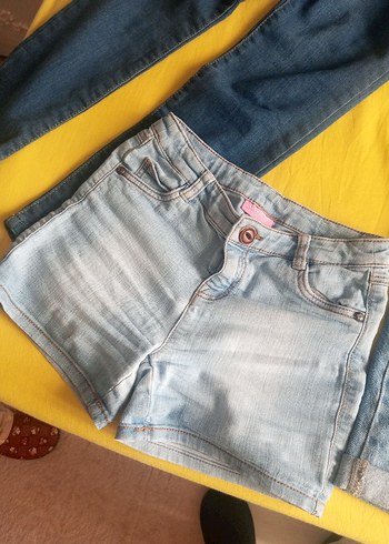 Kızlar için Dar Kesim Denim Şort - Görsel 3