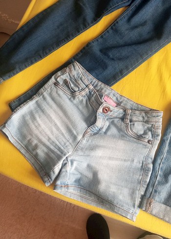 Kızlar için Dar Kesim Denim Şort - Görsel 2