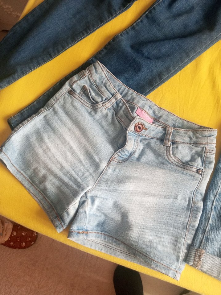 Kızlar için Dar Kesim Denim Şort - Görsel 3