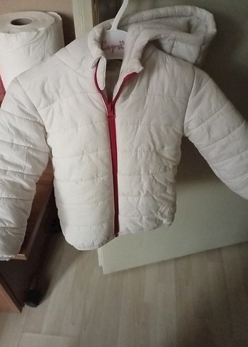 Kız Çocuk Beyaz Fermuarlı Mont