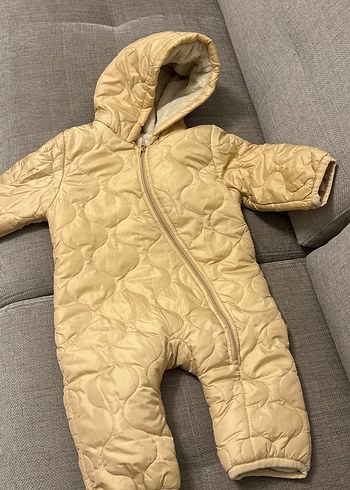 Krem Renkli Bebek Tulumu