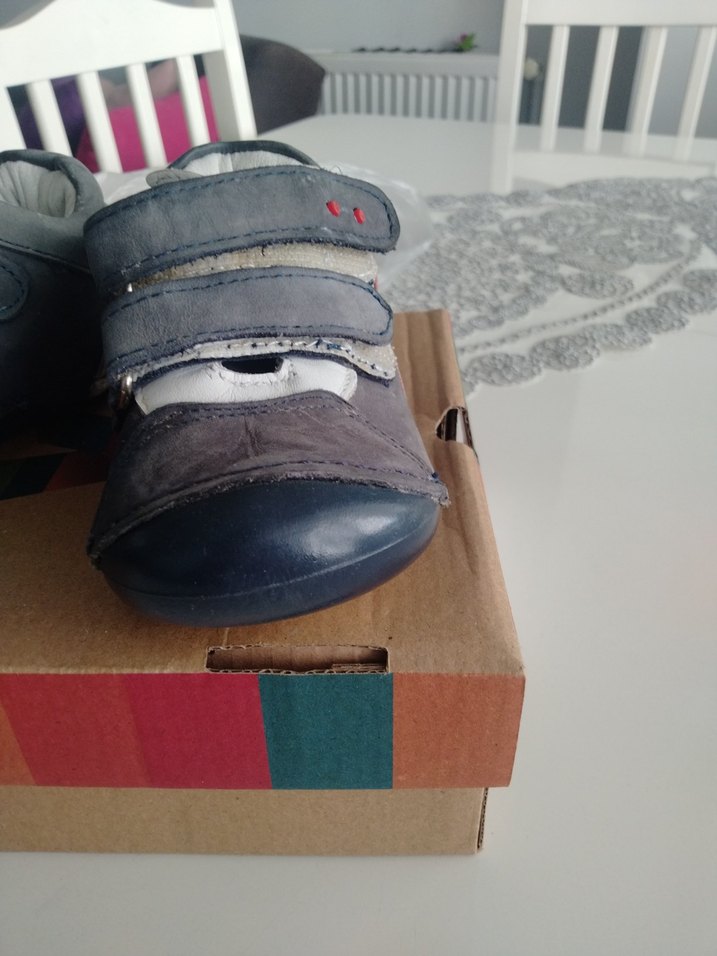 Bebek Gri Cırt Cırtlı İlk Adım Ayakkabısı - Görsel 4