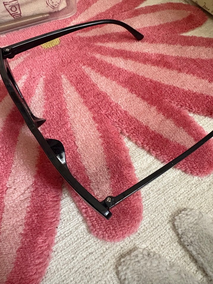 Kadın Güneş Gözlüğü - Görsel 2