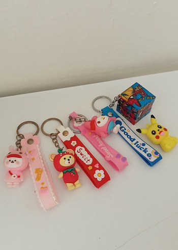 Renkli Pop Kültür Kadın Anahtarlıkları