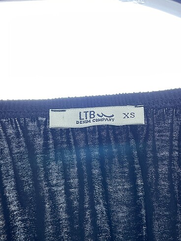 xs Beden siyah Renk LTB Bluz %70 İndirimli.