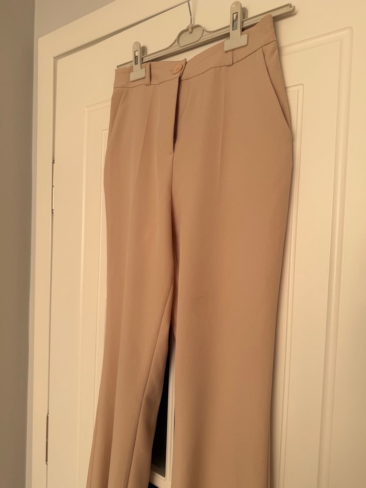 Tuğba krem Kadın Kemerli Kumaş Pantolon - Görsel 2