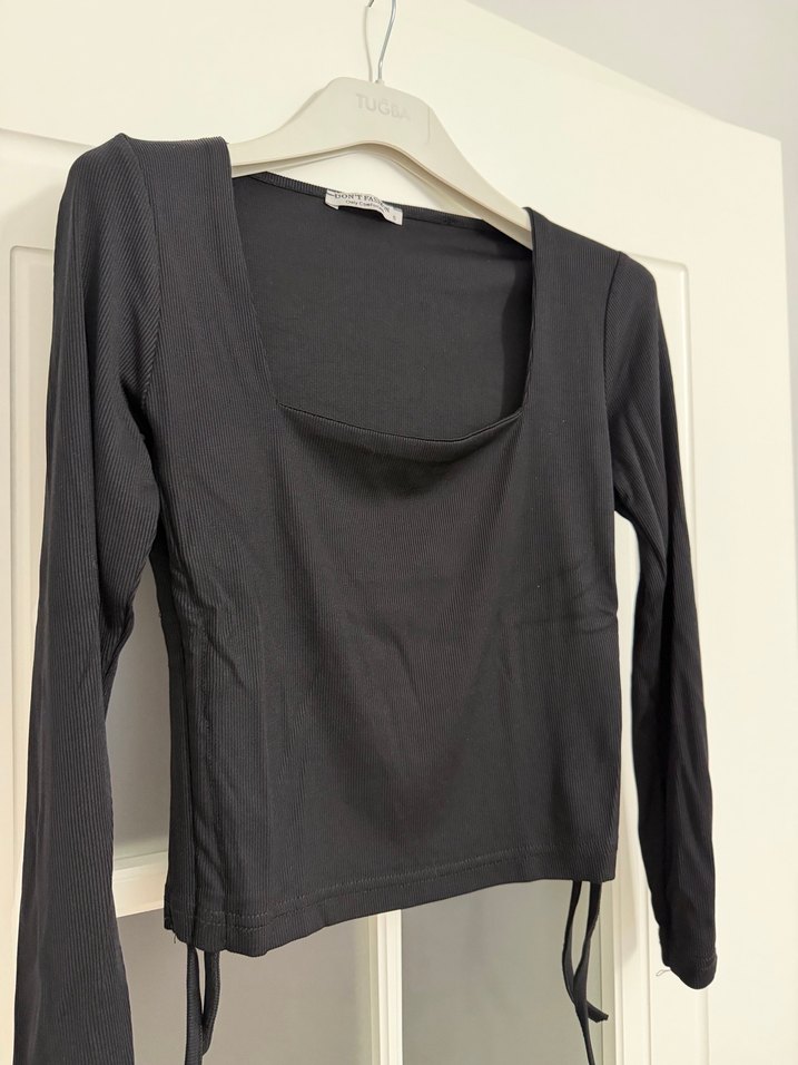 Siyah Uzun Kollu Kadın Bluz - Görsel 2