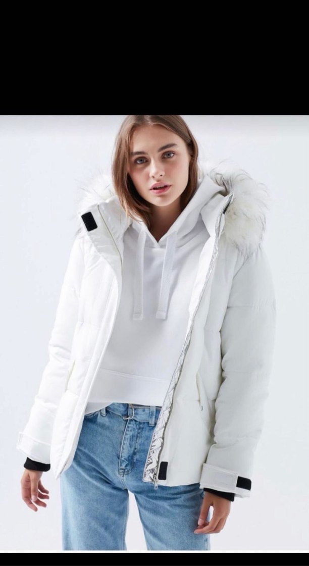 Mavi marka Beyaz Kürklü Kadın Kışlık Mont - Görsel 2
