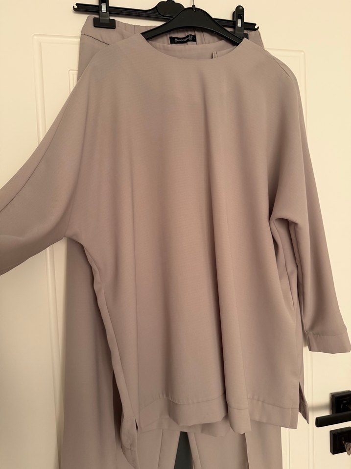 Yusuf Özdemir marka gri takım - Görsel 2