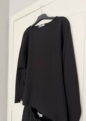 İpekyol Piliseli Siyah Bluzu, Uzun Kollu - Görsel 4