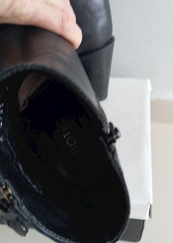 Hotiç marka Siyah Deri Topuklu Kadın Bot - Görsel 4