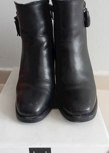 Hotiç marka Siyah Deri Topuklu Kadın Bot - Görsel 11