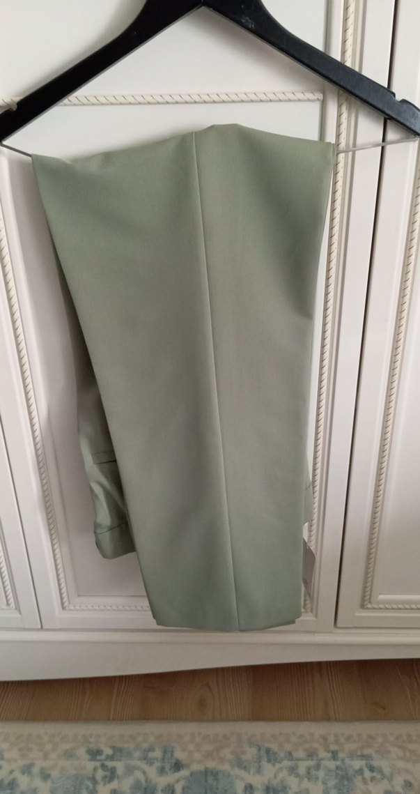 Kadın Yeşil Renk  Kumaş Pantolon Uzun Boy Fermuarlı 48 beden - Görsel 2