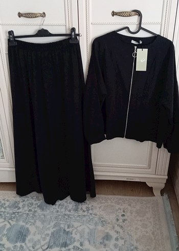 Siyah Kadın Uzun Bol Kesim Takım - Görsel 2