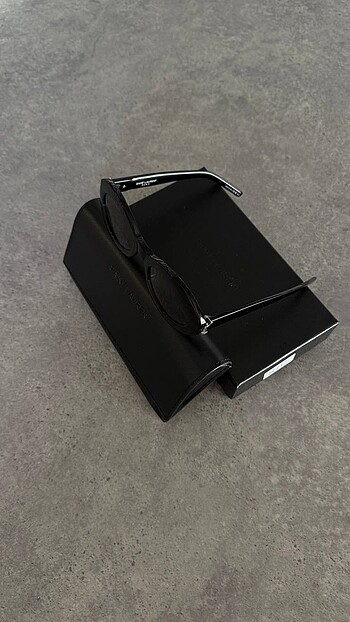 Beden Saint Laurent Gözlük