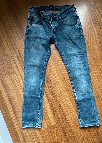 Armani Mavi Yikamali Dar Kesim Jean