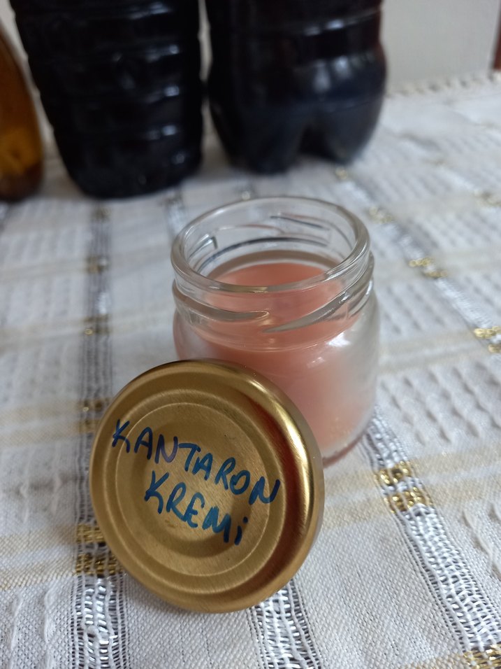 Kantaron Kremi Doğal Bakım Kremi - Görsel 2