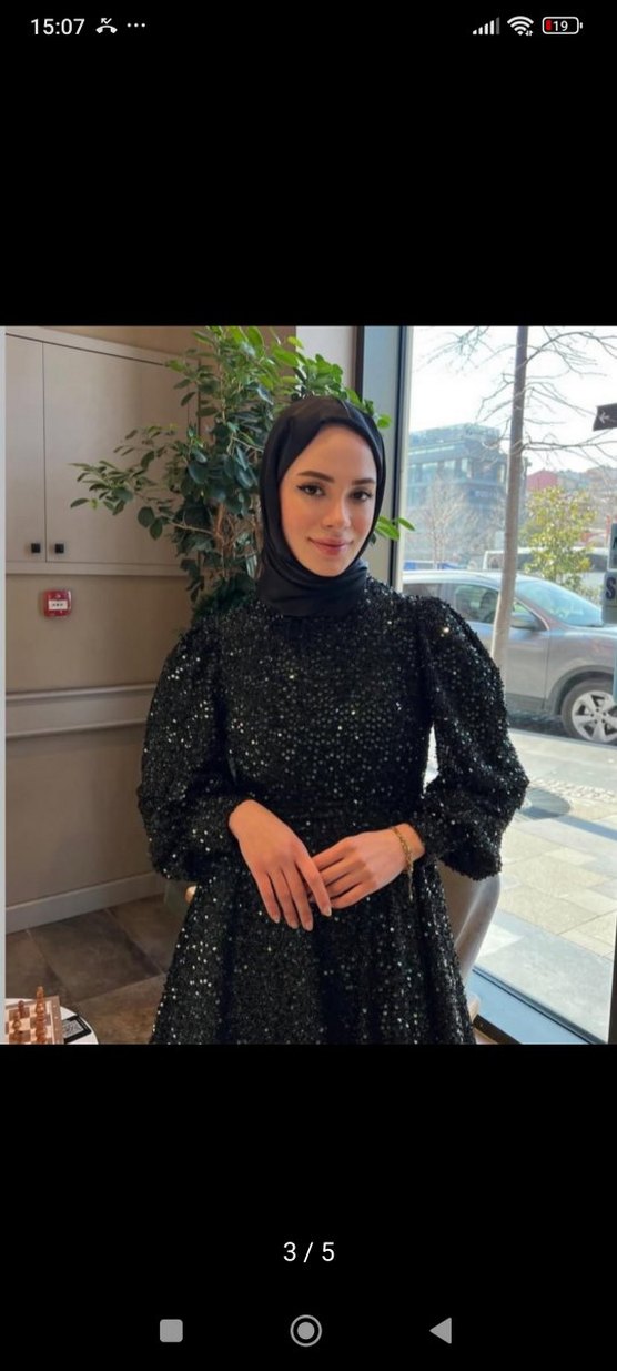 Zümrüt yeşili şık abiye - Görsel 3