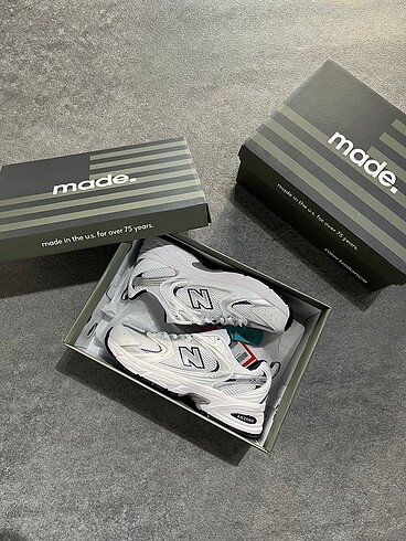 Ne Balance 530 White Silver Navy