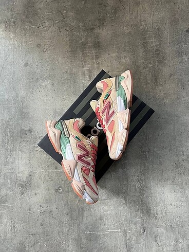 39 Beden New Balance 9060 Pink