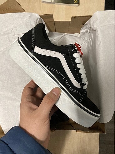 Vans Old Skool Classic Platform (4 cm taban boyu)