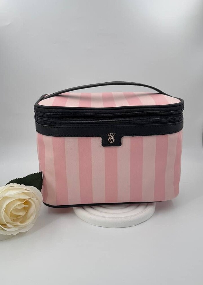 Victoria Secret Makyaj Seyahat Çantası - Görsel 5