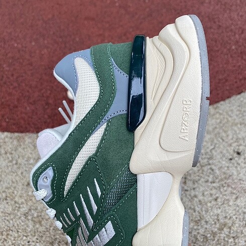 37 Beden New Balance 9060 Nori Green