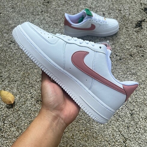 38 Beden Nike Air Force 1 Low Essential White Pink