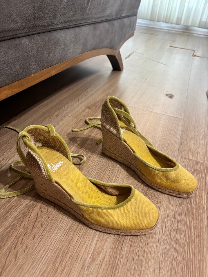 Castañer Sarı Bağcıklı Kadın Dolgu Topuk Espadril - Görsel 2