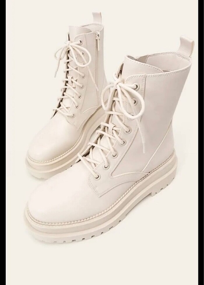 Stradivarius Bağcıklı Bot 2 saat giyinildi - Görsel 4