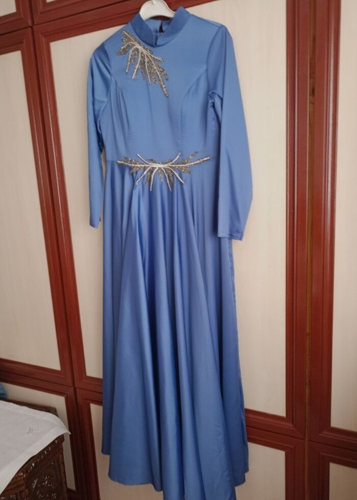 Saten tesettür abiye elbise - Görsel 2