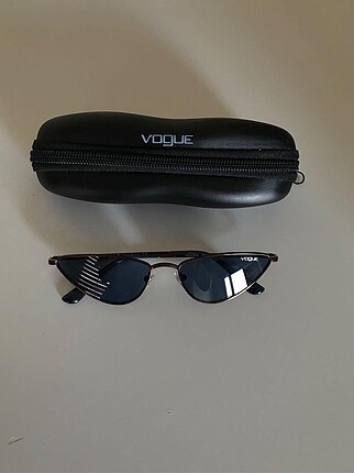 #Vogue