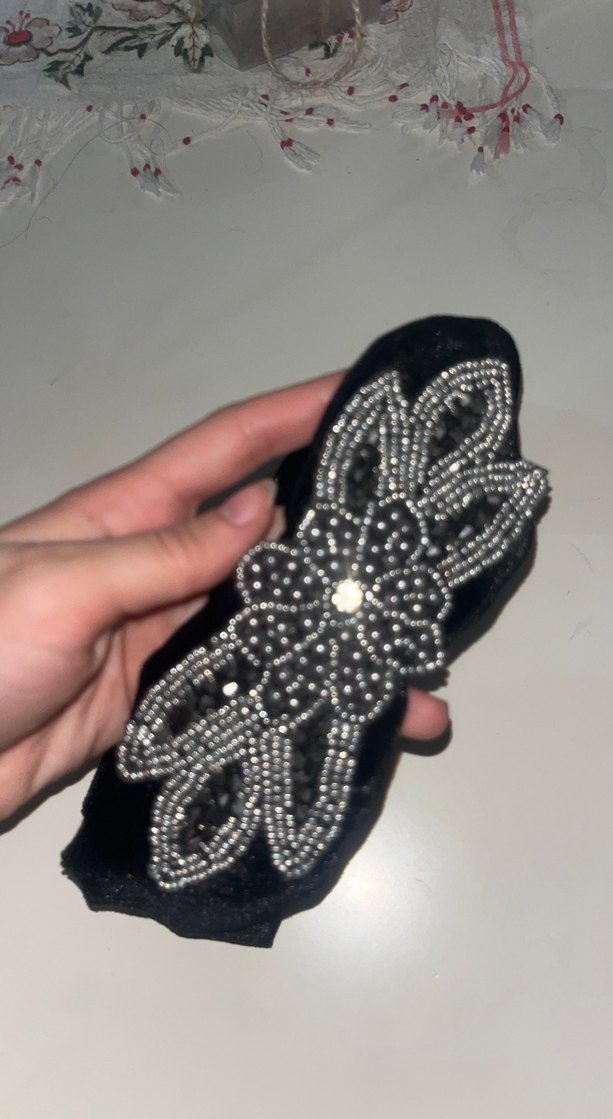 Siyah Payetli Gotik Saç Bandı - Görsel 2