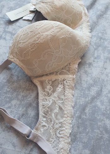 diğer Beden Intimissimi Bej Dantel Detaylı Bohem Sütyen 85B