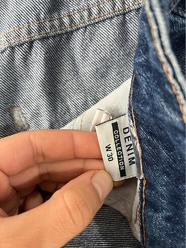 30 Beden mavi Renk DF MOM JEAN
