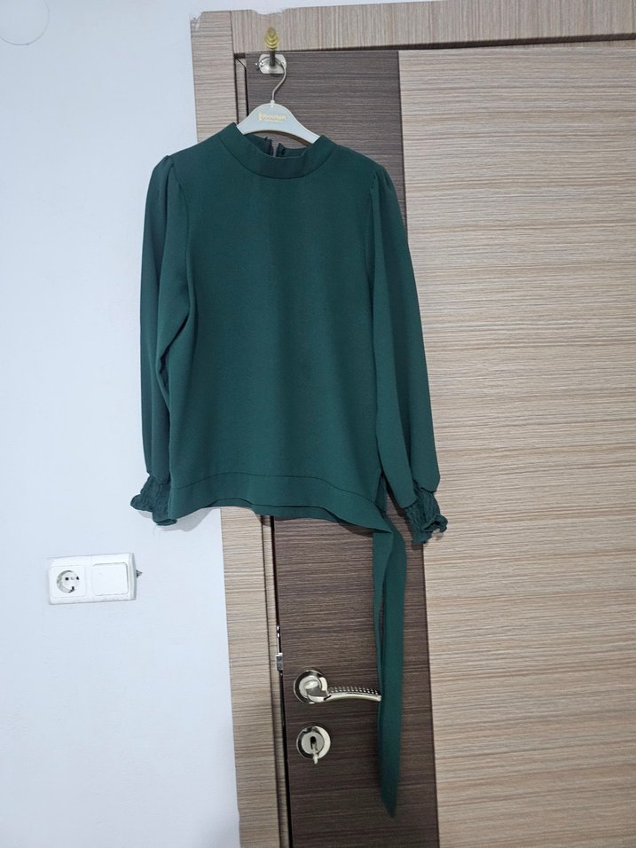 Yeşil Piliseli Uzun Kollu Kadın etekli takım - Görsel 4