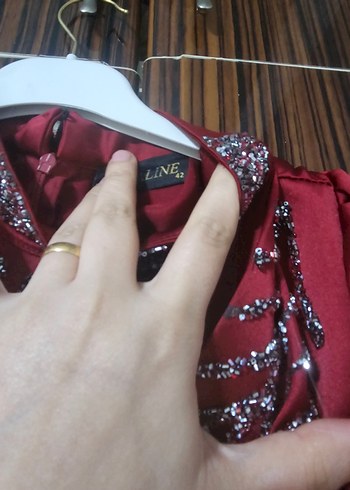 Bordo İşlemeli Uzun Kollu Kadın Abiye Elbise - Görsel 4